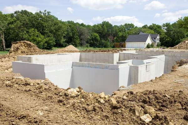 What Are The Main Construction Phases When Building a Custom Home?